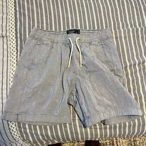 Men's Gray Shorts